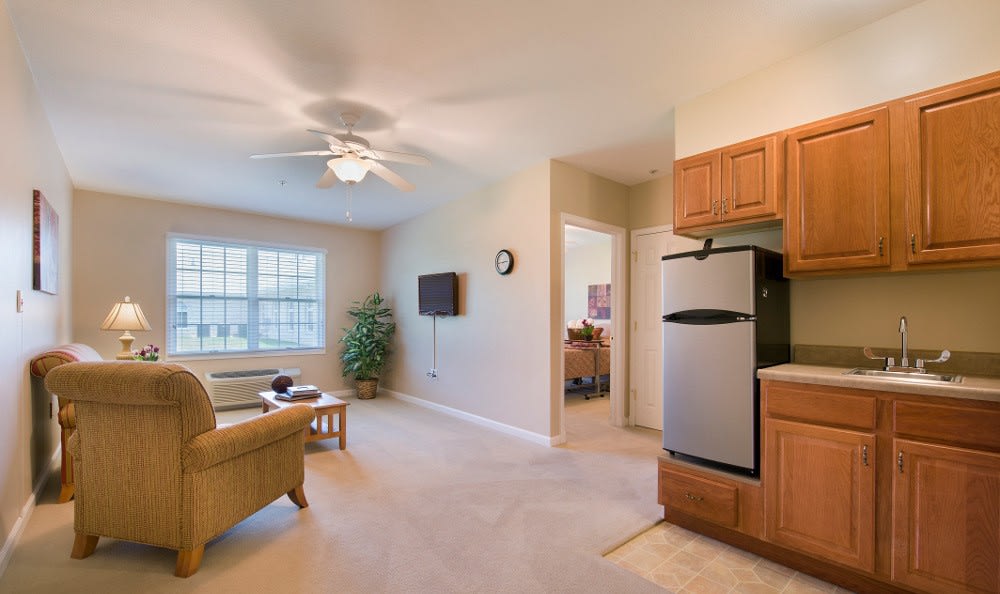 avon-in-senior-living-apartment